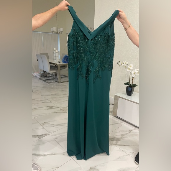 Formal Gown - Picture 2 of 3